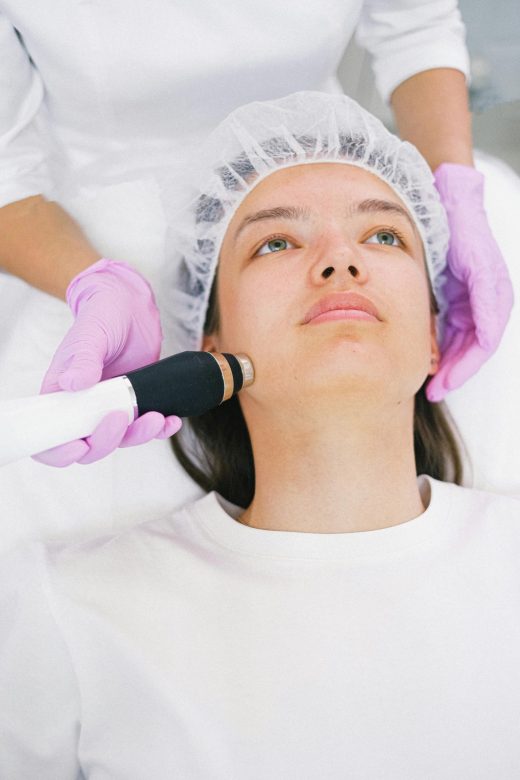 Comment&#x20;faire&#x20;rajeunir&#x20;son&#x20;visage&#x20;par&#x20;un&#x20;laser&#x20;micro&#x20;fractionn&#x00E9;&#x20;&#x20;&#x00E0;&#x20;Bandol&#x20;&#x3F;
